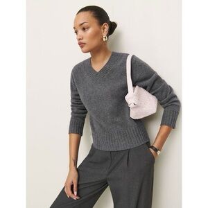 Reformation Dulce Cashmere V-neck Sweater Grey - Size S